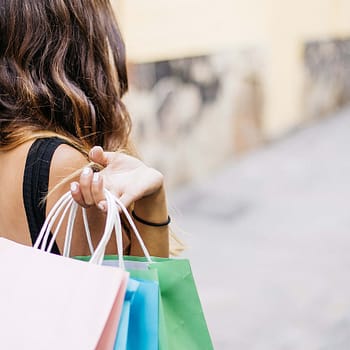 Latest Major Fashion Brands Performance