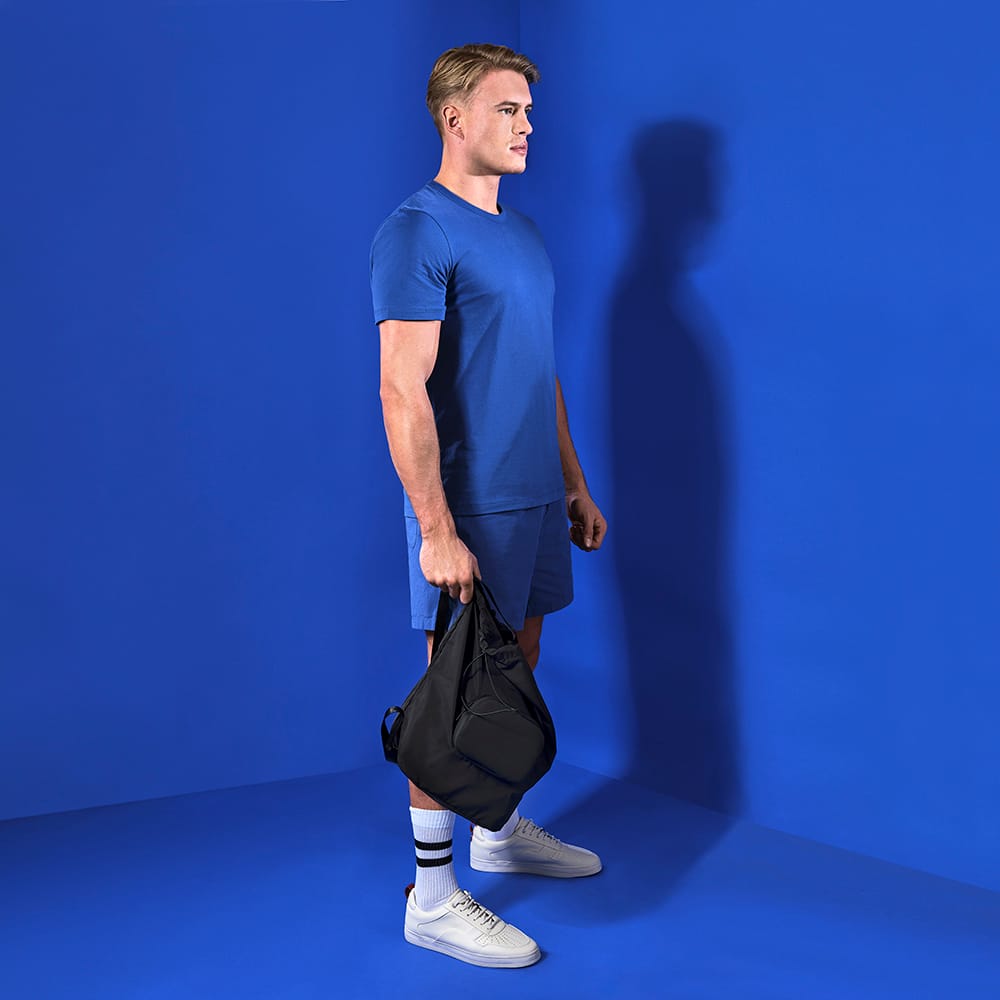 Fashion photo with blue background and blue outfit