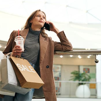 Hybrid Working Leads To A Return To Weekend Shopping